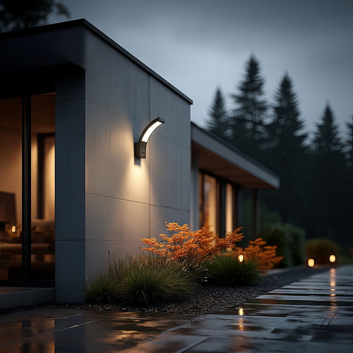 LED-lampe med infrarød bevægelsessensor MCE244 750 lm 10 W IP54 Maclean Energy