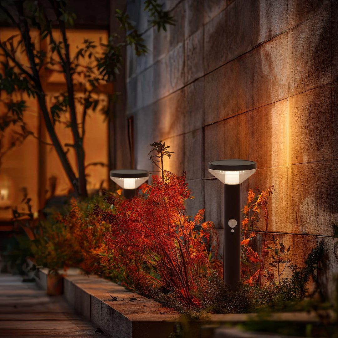 Solar LED-lampe med Maclean-sensor, sort, IP44, 3 lysindstillinger, Li-ion-batteri 18650 3,7 V 1200 mAh, indstik, MCE465 B