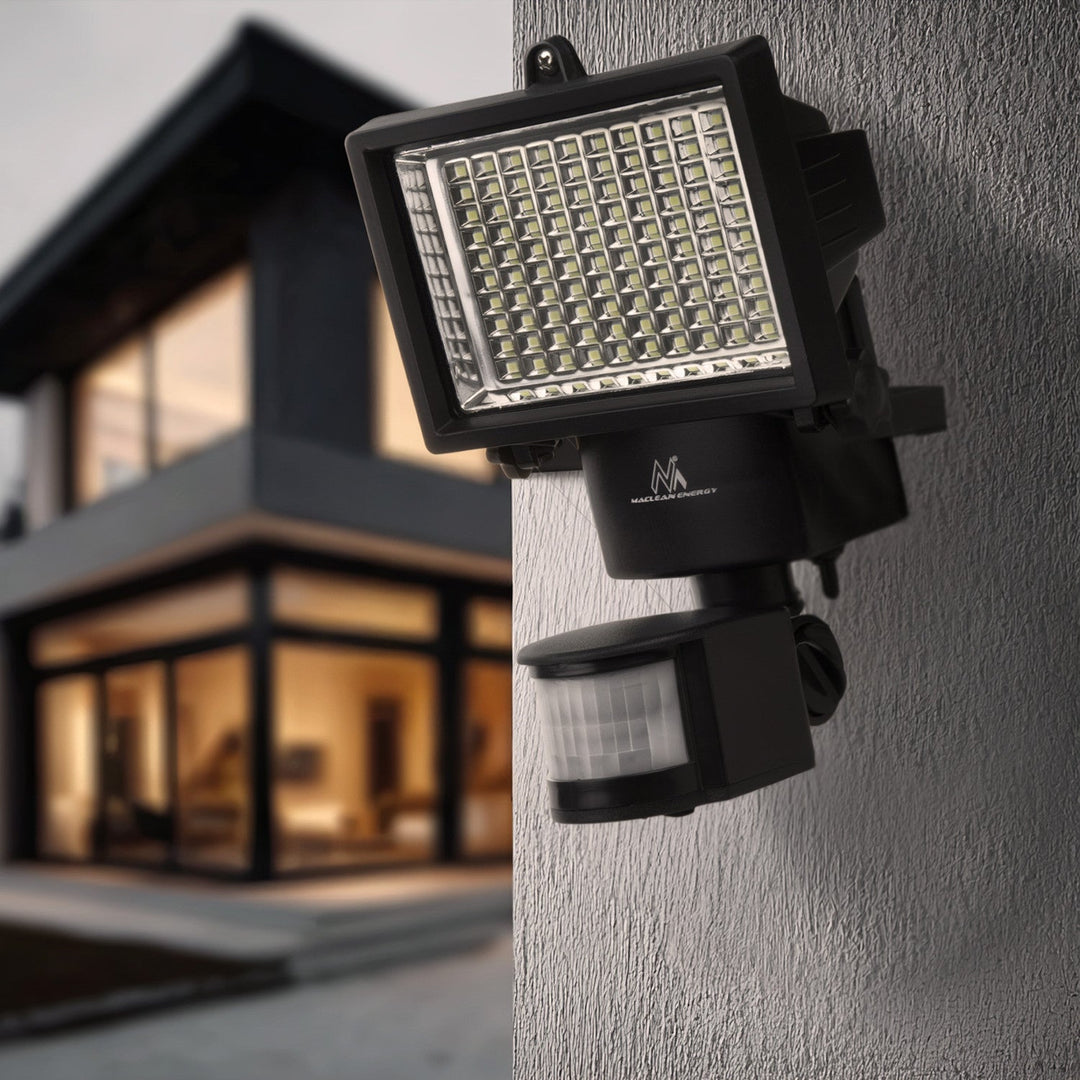 Solar LED-projektør med bevægelsessensor Maclean Energy IP44, 6W, 360lm, 6000K kold hvid, Li-ion-batteri 2400 mAh, 5,5V DC MCE442