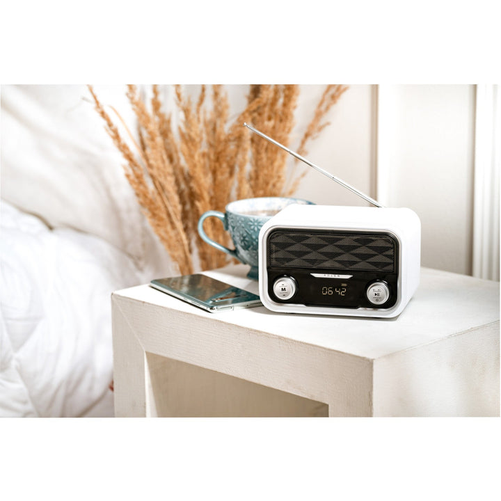 FM-radio Bluetooth 1800 mAh SD USB MP3 AUX LCD Adler AD 1185