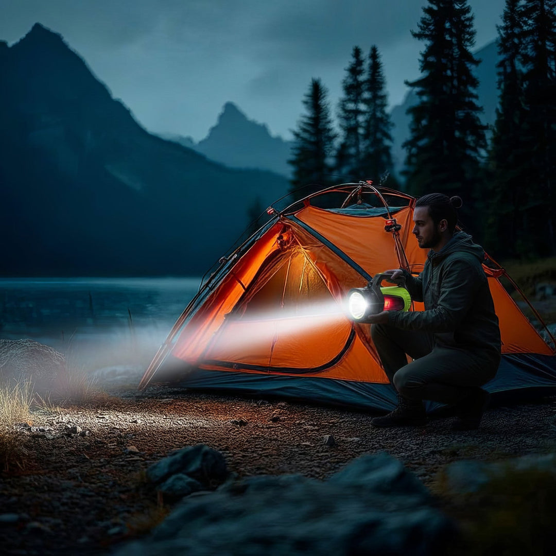 Maclean 3-i-1 LED-lommelygte, powerbank-funktion, 3 lysindstillinger, 5W XM-L-T6, kold hvid 6500K, 3,7V 3x18650, 4500mAh, MCE345