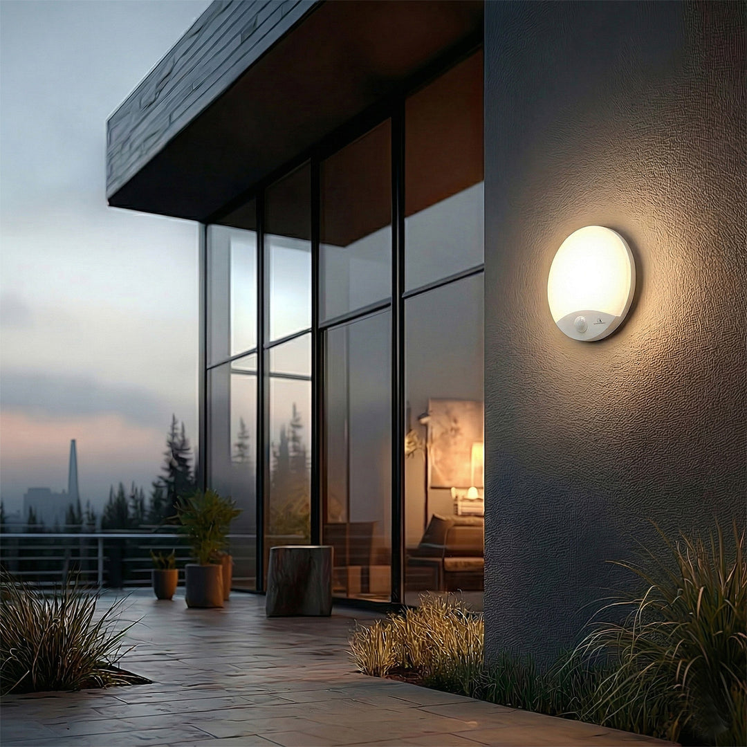 LED-lampe med bevægelsessensor Maclean, infrarød, hvid, 10 W, IP44, naturlig hvid farve (4000 K), 900 lm, MCE357 W