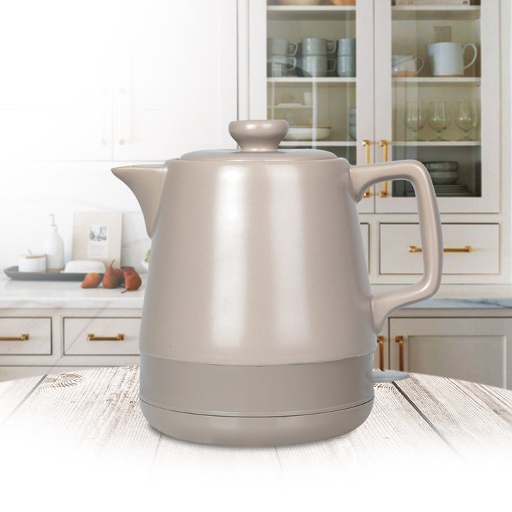 Maestro MR-071 1 l keramisk elkedel, beige, 1200 W, britisk stik