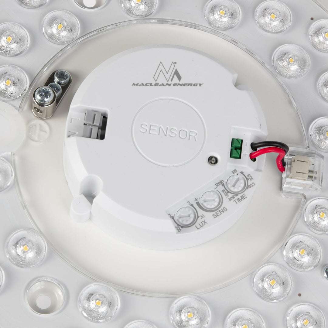 LED-loftslampe med Maclean-sensor, 5,8 GHz mikrobølgesensor, 4000 K, 12 W, 950 lm, IP44, MCE347