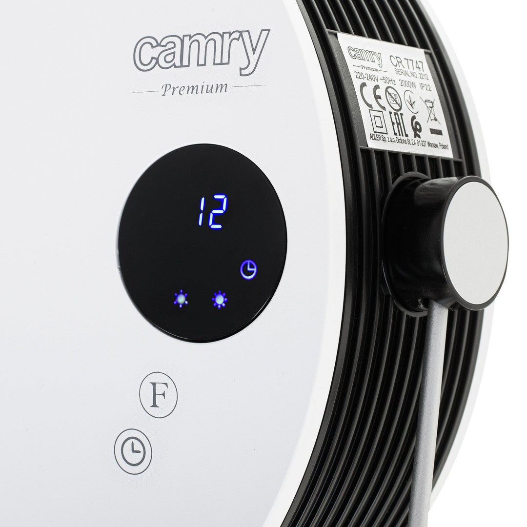 Camry badeværelsesradiator, effekt 2000 W, 2 varmeindstillinger, LCD-display, fjernbetjening, CR 7747