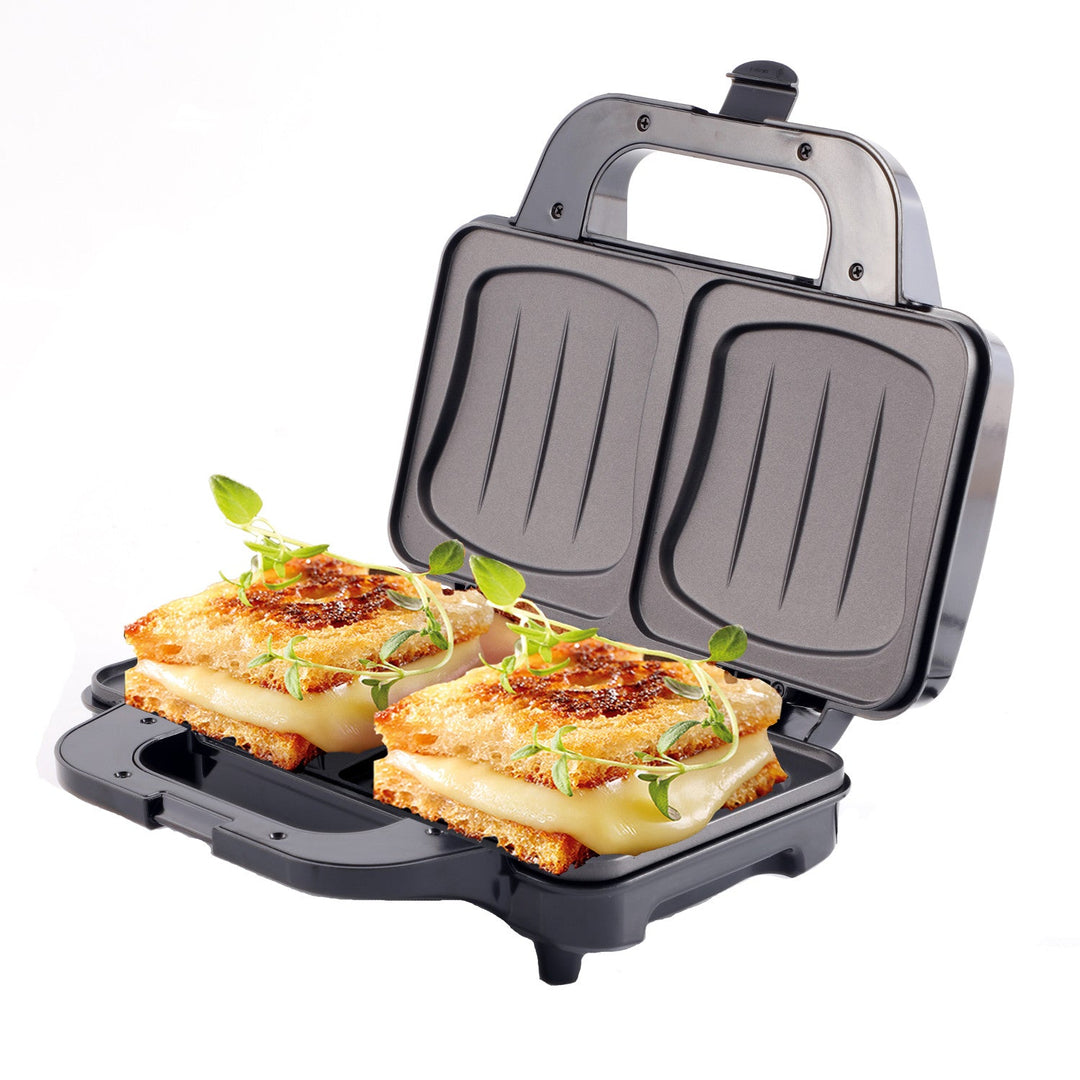 Camry sandwichmaker, til 2 sandwich, maksimal effekt 1300 W, non-stick belægning, CR 3054
