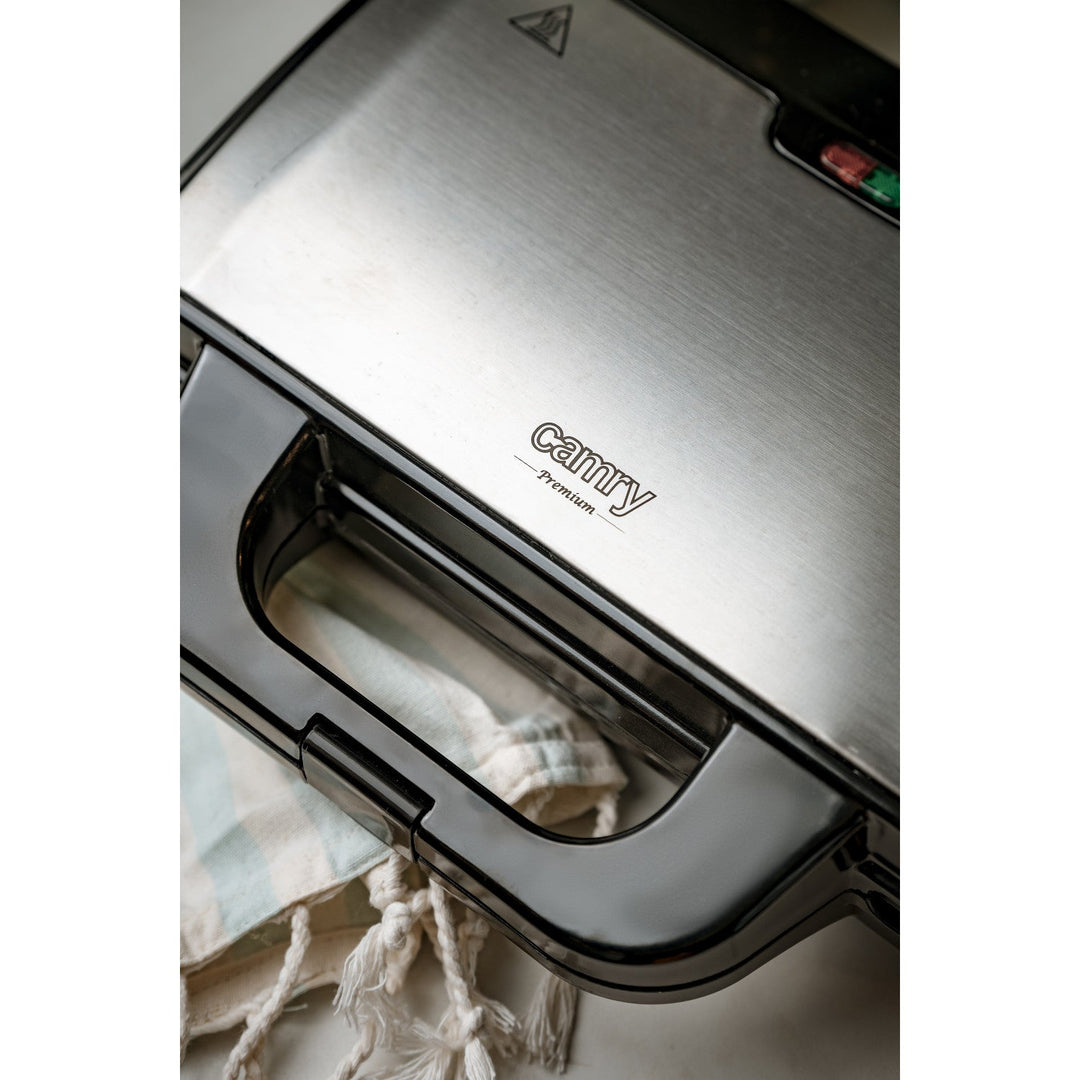 Camry sandwichmaker, til 2 sandwich, maksimal effekt 1300 W, non-stick belægning, CR 3054