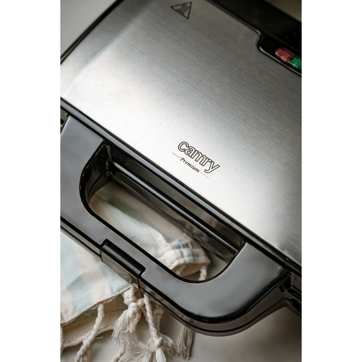 Camry sandwichmaker, til 2 sandwich, maksimal effekt 1300 W, non-stick belægning, CR 3054