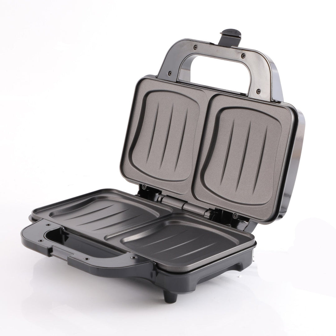 Camry sandwichmaker, til 2 sandwich, maksimal effekt 1300 W, non-stick belægning, CR 3054
