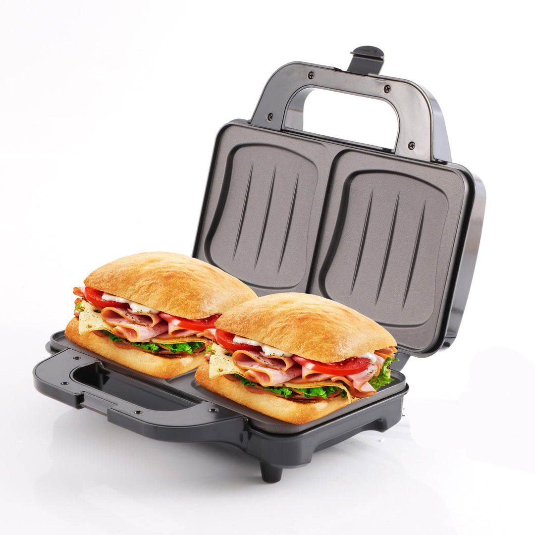 Camry sandwichmaker, til 2 sandwich, maksimal effekt 1300 W, non-stick belægning, CR 3054
