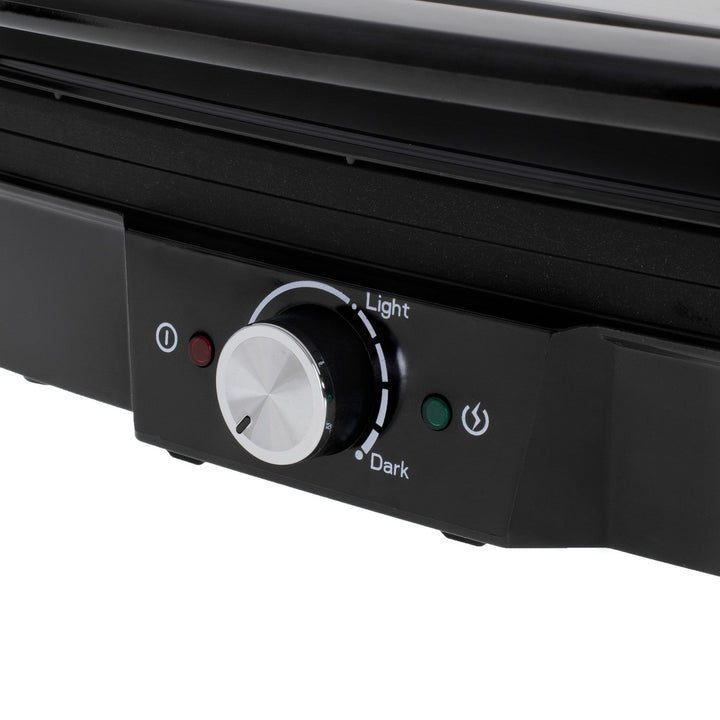Camry elektrisk grill, stor overflade 28x23 cm, temperaturregulering, maksimal effekt 2500 W, CR 3053