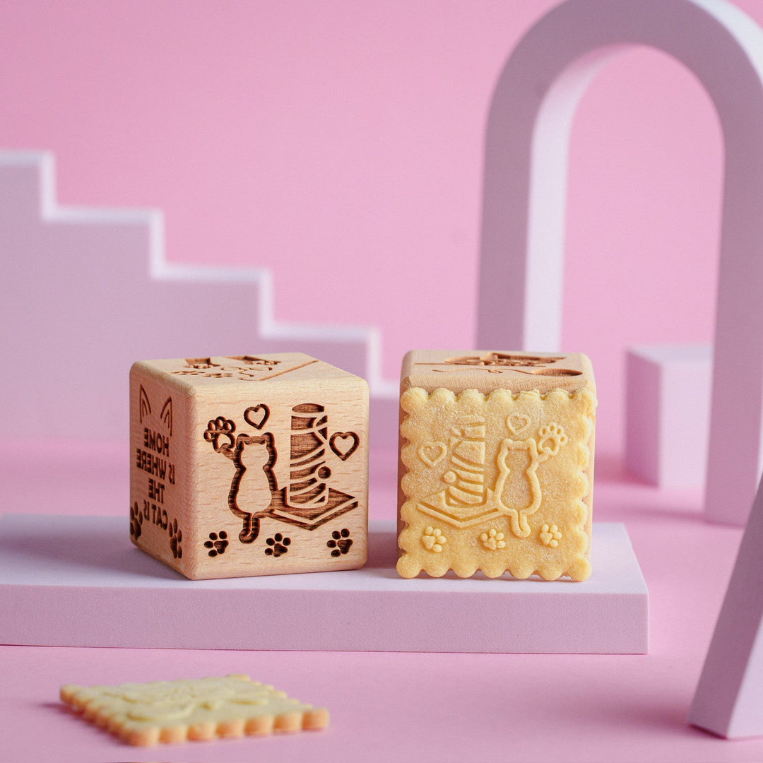Graveret kageform Goody Woody, 6 cm, bøgetræ, 6 mønstre, katte