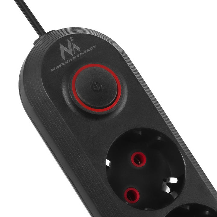 Maclean strømskinne, forlængerledning med 5 stik + 3xUSB, 110-240V AC 50/60Hz, 2,1A max 2500W, 1,5m, sort, MCE395 B