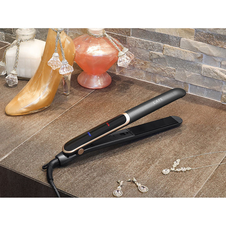 LAFE glattejern med temperaturregulering, 35 W, keramisk belægning, Sleek & Shine Straightener