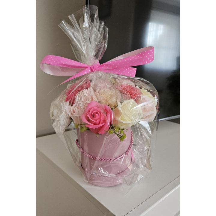 Blomsterkasse med sæbeblomster – gave sæberoser, Damich