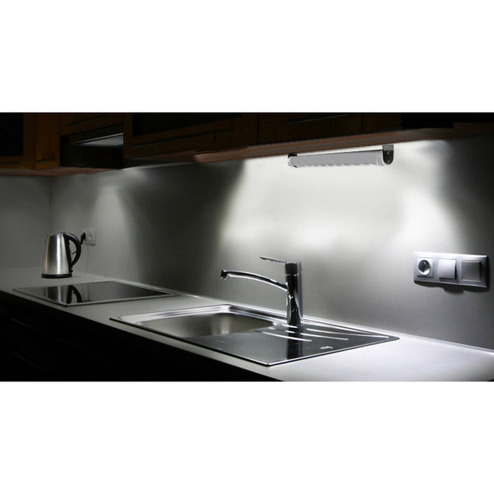 Maclean LED-køkkenlampe, underskabslampe 9 SMD, batteridrevet, PIR-sensor til tænd/sluk, MCE166 + 3x Varta Industrial LR6/AA R-06-batteri