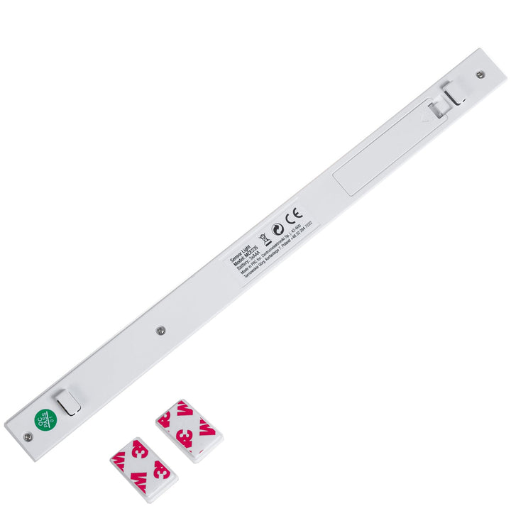 Maclean LED-lampe med bevægelig bevægelsessensor, krog, ON/OFF/AUTO, temp. 4000K, rækkevidde 3 m, MCE235 + 3x Varta Industrial AAA-alkalibatteri