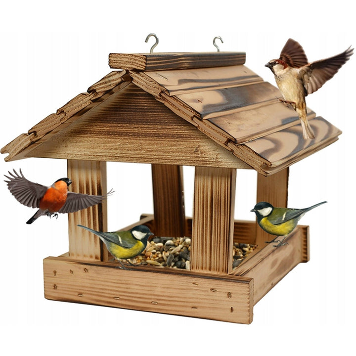 Woodok fuglefoderhus, fyrretræ, brændt, stærke kroge + fuglefrø 1 kg