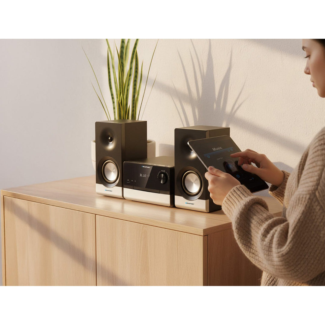 Blaupunkt mikrotårn, CD, USB, FM-radio, Bluetooth, fjernbetjening, ur med alarmfunktion, MS40.2BT