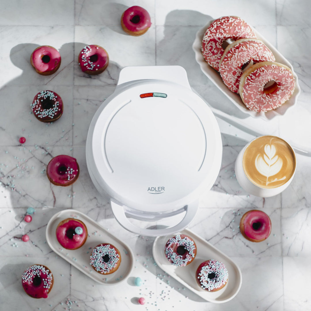 Adler donutbager, til 7 donuts, non-stick belægning, hvid, 1500 W, AD 3075