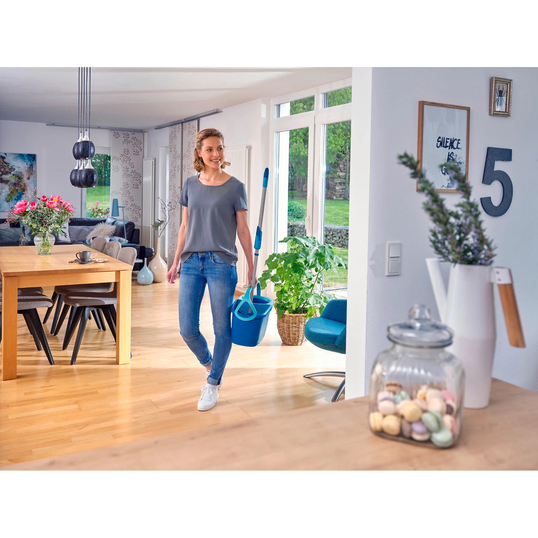 Leifheit Clean Twist-sæt, roterende moppe og spand, justerbar skaftlængde, spandens rumfang 6 l, Micro duo-moppepude, 52101