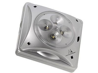 Højkvalitets solcellelampe med skumringssensor til parasol Maclean MCE124