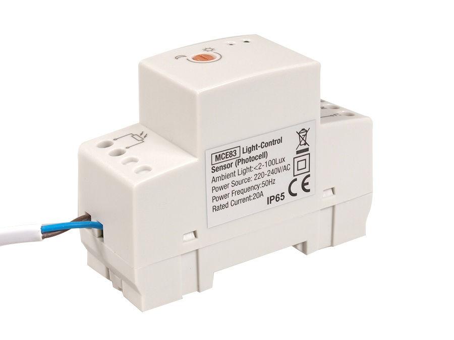 Maclean skumringsafbryder, til DIN-skinne, med ekstern sonde, 220-240 V/AC, 50 Hz, 20 A, MCE83