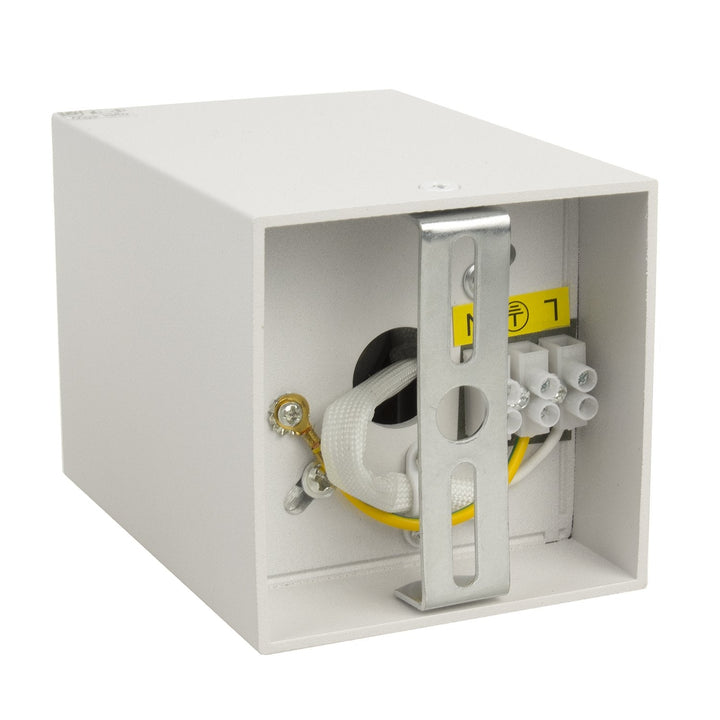 Spot-halogenarmatur GU10 MCE426 W, hvid, 80x80x115 mm, firkantet, aluminium