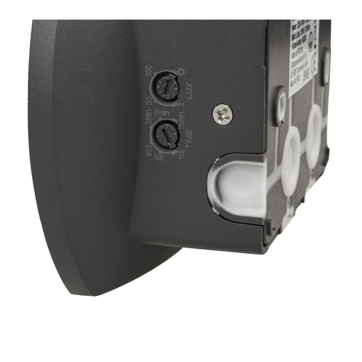 Væglampe med LED og PIR-sensor Maclean Energy MCE366 - PC+ALU, 20W (1600lm) Neutral White 4000K IP65 grå