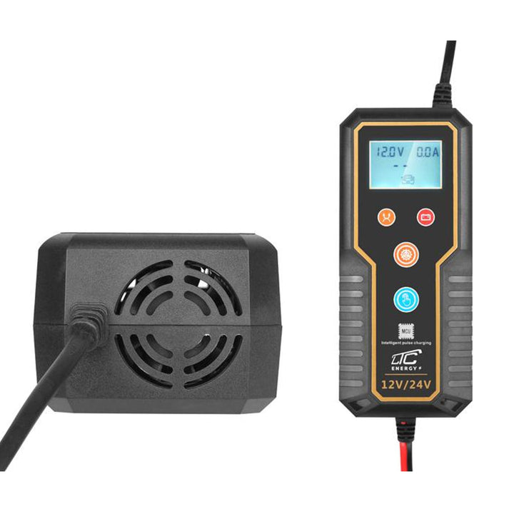 Bilbatterioplader LTC 12V/24V 15A. Egnet til forskellige typer batterier fra 2 til 150 Ah. Letlæseligt display og moderne mikroprocessor.
