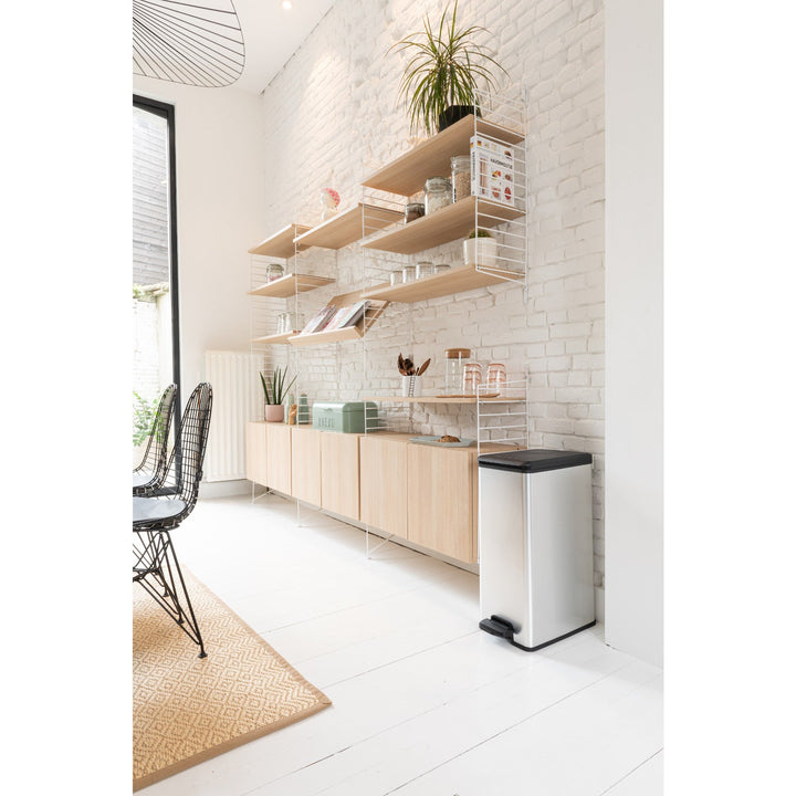 Curver skraldespand med pedal, kapacitet 40 l, Slim Bin